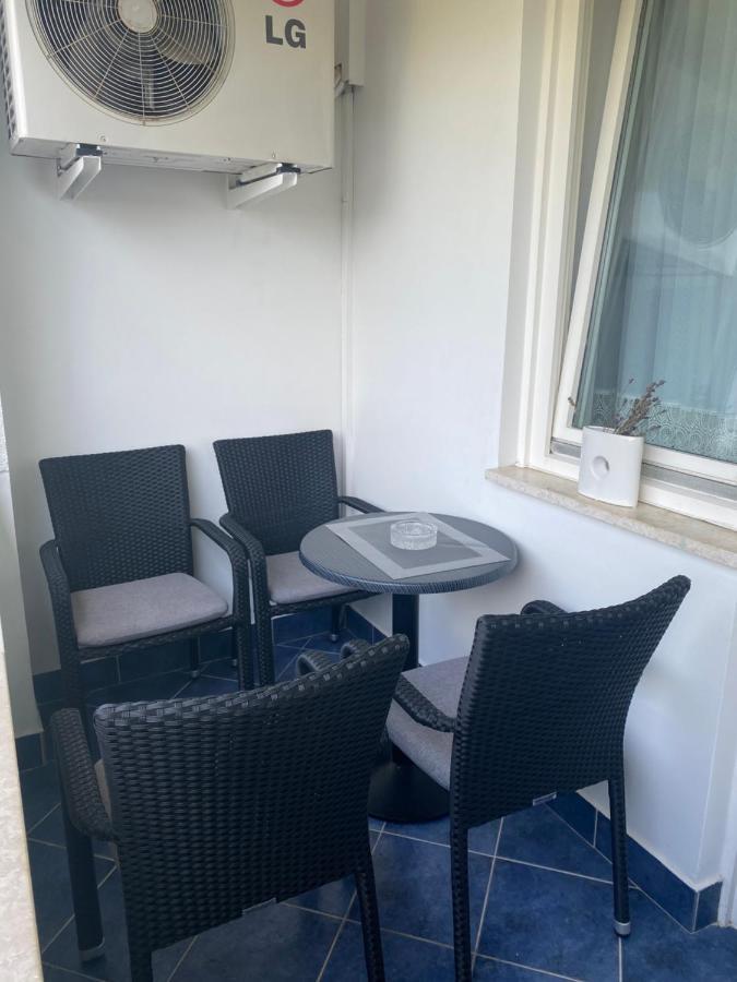 Apartman ニヴィーチェ エクステリア 写真